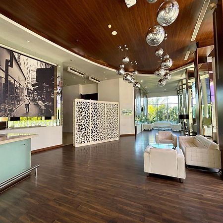 Novotel Banjarmasin Airport Banjarbaru Ngoại thất bức ảnh