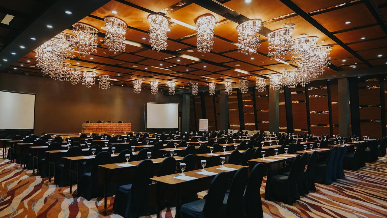 Novotel Banjarmasin Airport Banjarbaru Ngoại thất bức ảnh